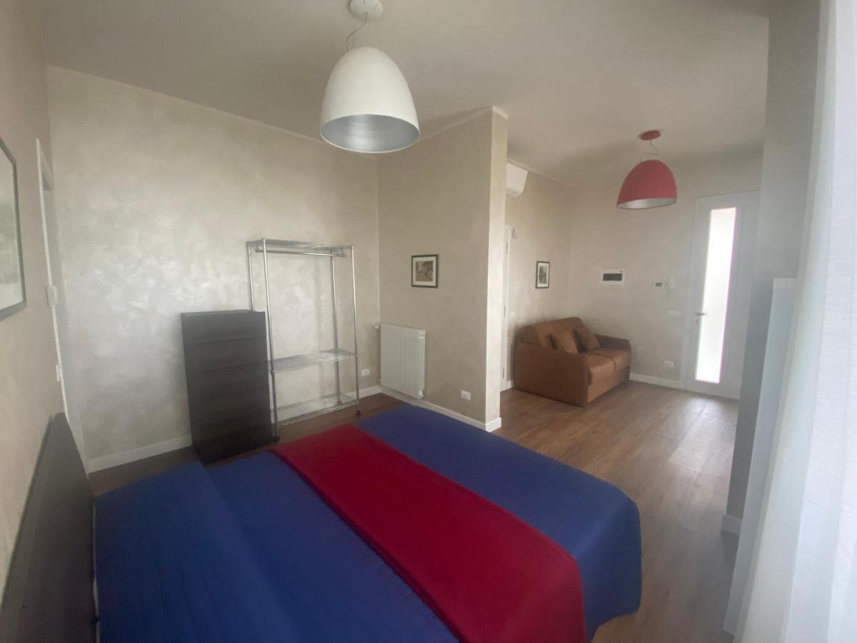 B&B A Due Passi Dal Lago Adro Dış mekan fotoğraf